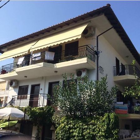 Marco'S Appartments Nea Poteidaia Ngoại thất bức ảnh
