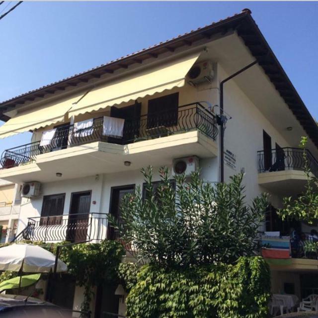 Marco'S Appartments Nea Poteidaia Ngoại thất bức ảnh
