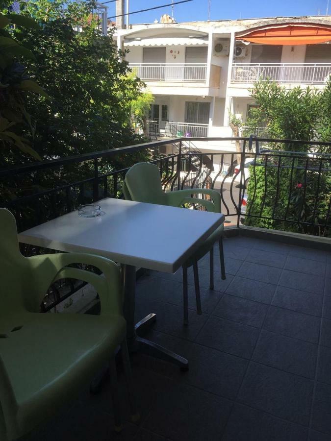Marco'S Appartments Nea Poteidaia Ngoại thất bức ảnh